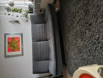 Mooie slaapbank/bank, half jaar oud, overcompleet