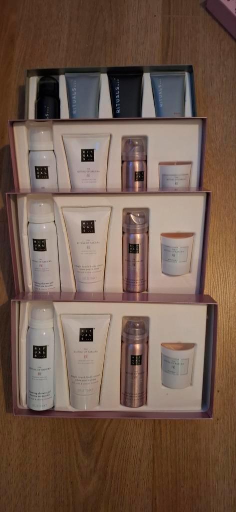 Nieuw Rituals Partij 4 x Pakket + 500ML jasmijn home spray, Sieraden, Tassen en Uiterlijk, Uiterlijk | Cosmetica en Make-up, Nieuw