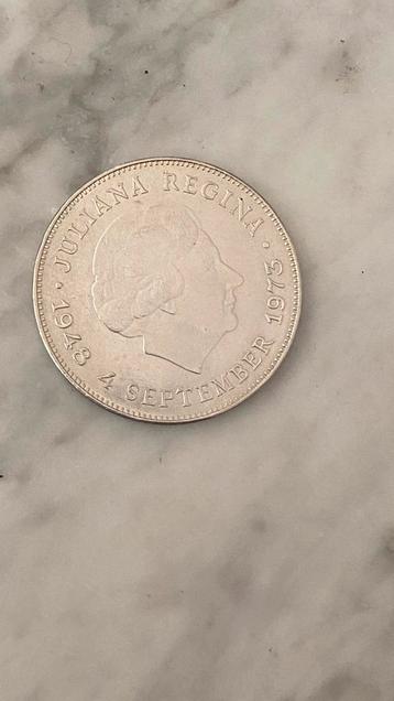 Zilveren tientje beschikbaar voor biedingen