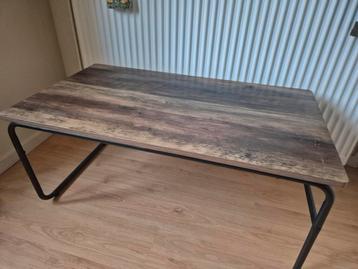 Salontafel industriël  beschikbaar voor biedingen