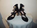 Essentiel Antwerp pumps open bandjes over de voet ZGAN37, Pumps, Verzenden, Zwart, Zo goed als nieuw