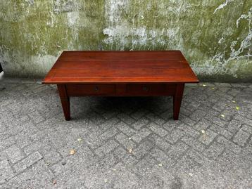 Salontafel | kersenhout beschikbaar voor biedingen