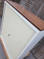 Markant Kantoorkast met roldeuren en beukenhouten blad, Ophalen, Gebruikt, 100 tot 150 cm, 150 tot 200 cm