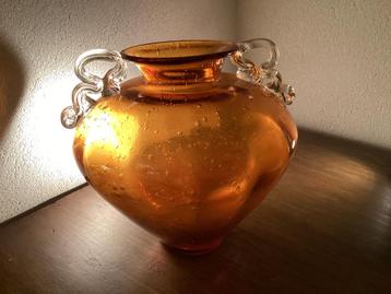 Vintage Vaas.Mondgeblazen Amberkleurig Belletjes Glas ca1950 beschikbaar voor biedingen
