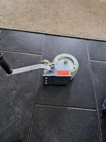 LIER voor aanhangwagen, HANDLIER beschikbaar voor biedingen