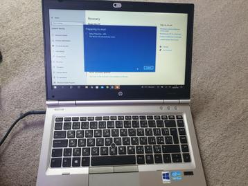 HP laptop Elite Book 8470p met docking station  beschikbaar voor biedingen