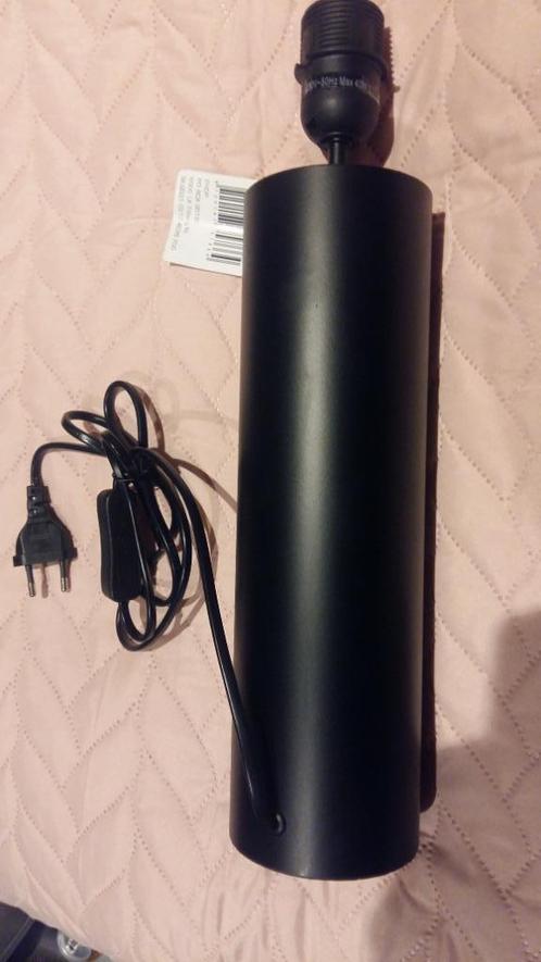 nieuwe zwarte ronde lampvoet van metaal 39cm hoog, Huis en Inrichting, Lampen | Tafellampen, Nieuw, Metaal, Ophalen of Verzenden