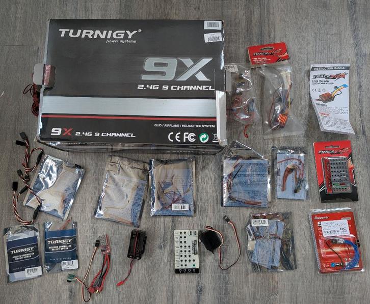 Complete Turnigy modelbouw set: zender en controllers, Hobby en Vrije tijd, Modelbouw | Radiografisch | Helikopters en Quadcopters