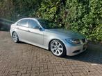 BMW 330i Automaat, 18 inch, Xenon, APK 2-9-2026, Youngtimer, Automaat, Achterwielaandrijving, 1440 kg, 258 pk