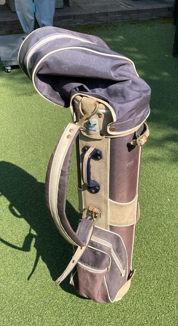 Vintage Adidas golftas uit de jaren 80 beschikbaar voor biedingen