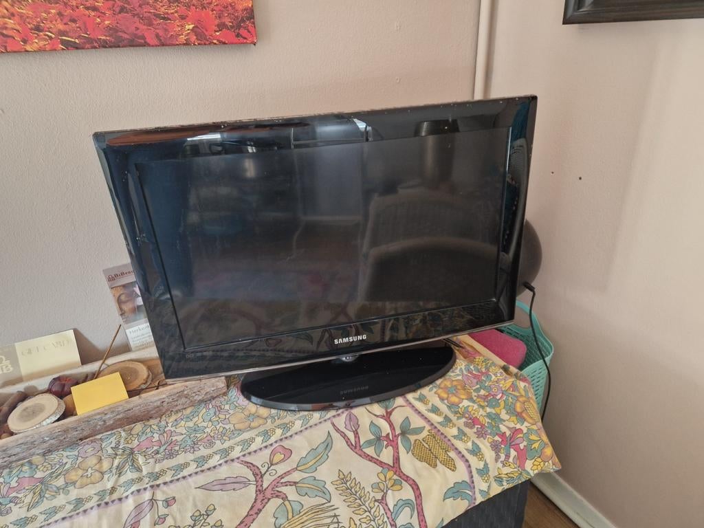 Samsung TV - Prima voor slaapkamer/kleine huiskamer, Ophalen of Verzenden, Samsung, Gebruikt, LED