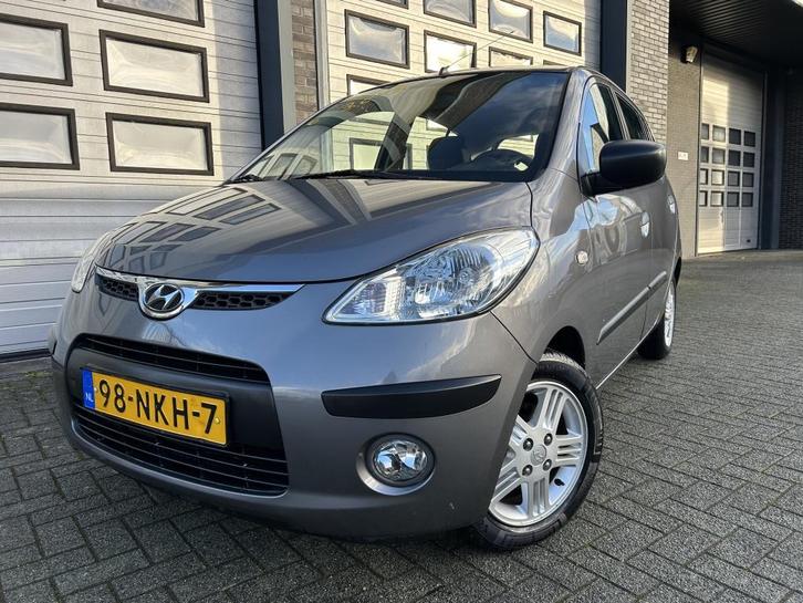 Hyundai i10 1.1 SPORT Airco! Top onderhouden! Rijdt super!, Auto's, Hyundai, Bedrijf, i10, ABS, Airbags, Airconditioning, Centrale vergrendeling