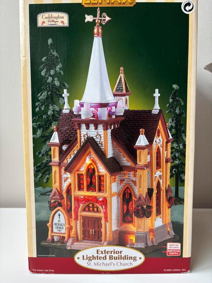 Lemax retired st michael church prachtig verlicht, Diversen, Kerst, Zo goed als nieuw, Ophalen of Verzenden