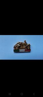 Vespa club d'italia pin speldje, Verzamelen, Speldjes, Pins en Buttons, Ophalen of Verzenden, Nieuw, Merk, Speldje of Pin