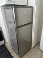 Koelkast Everglades Koel-Vriescombinatie Zo goed als nieuw!, Witgoed en Apparatuur, Ophalen, Met aparte vriezer, Zo goed als nieuw