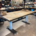 Hydraulische lastafel 1100x2100mm, Doe-het-zelf en Verbouw, Werkbanken, Ophalen of Verzenden, Gebruikt, Bankschroef