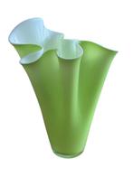 Melk glas vintage zakdoek vaas XL formaat (nieuw), Overige kleuren, Nieuw, Ophalen of Verzenden, Glas