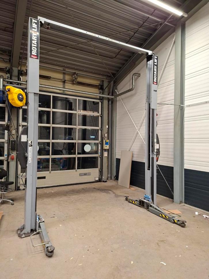 Hefbrug 2 koloms Rotary 4000 kg hydraulisch vloervrij, Auto diversen, Autogereedschap, Nieuw, Ophalen