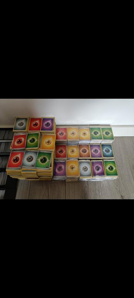 Enorme bulk Energy cards 10.000 +, Hobby en Vrije tijd, Verzamelkaartspellen | Pokémon, Zo goed als nieuw, Foil, Ophalen of Verzenden