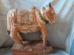 Antiek houten dierenbeeld - koe of stier, Antiek en Kunst, Kunst | Beelden en Houtsnijwerken, Ophalen