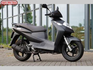 HONDA DYLAN 150 (bj 2005) beschikbaar voor biedingen