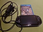 PS Vita PCH-1004 OLED met game en 16GB memory card, Ophalen, Zo goed als nieuw, Zwart