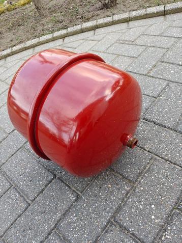 Te koop expansievat  beschikbaar voor biedingen
