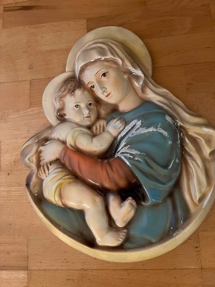 Beeld van Maria en Jezus  doorsnee 50cm, Diversen, Kerst, Gebruikt, Ophalen