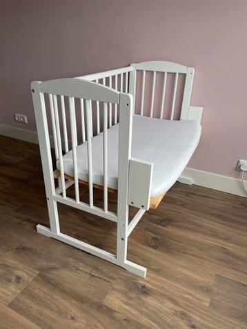Multifunctionele co-sleeper / aanschuifbedje Petit Amelie beschikbaar voor biedingen
