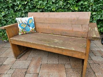  Leuk Houten tuinbankje    ( zeer stevig ) beschikbaar voor biedingen