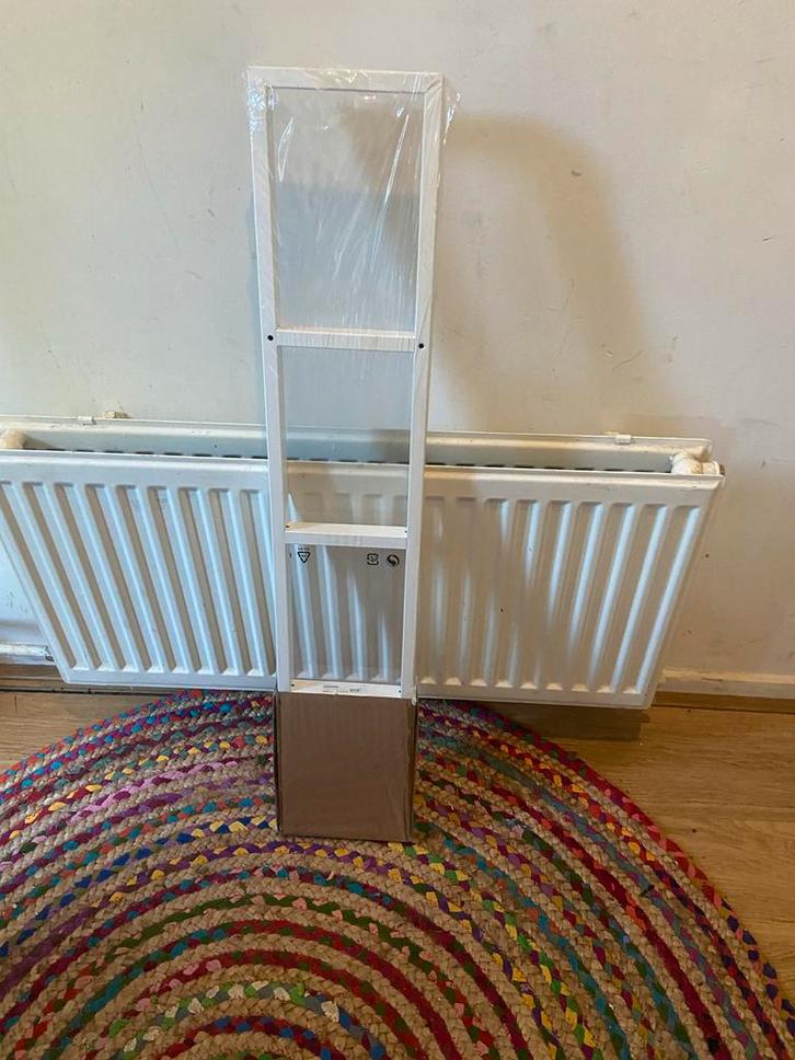 Nieuw - IKEA Lerberg CD / DVD Plank Wandrek Kast, Huis en Inrichting, Kasten | Stellingkasten, Nieuw, Ophalen