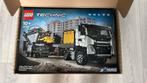 NIEUW Lego Technic Volvo Truck & EC230 Graafmachine - Nieuw!, Ophalen of Verzenden, Nieuw, Complete set, Lego