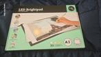 LED  BRIGHTPAD tracing sketches  diamond  printen handletter, Hobby en Vrije tijd, Ophalen, Zo goed als nieuw
