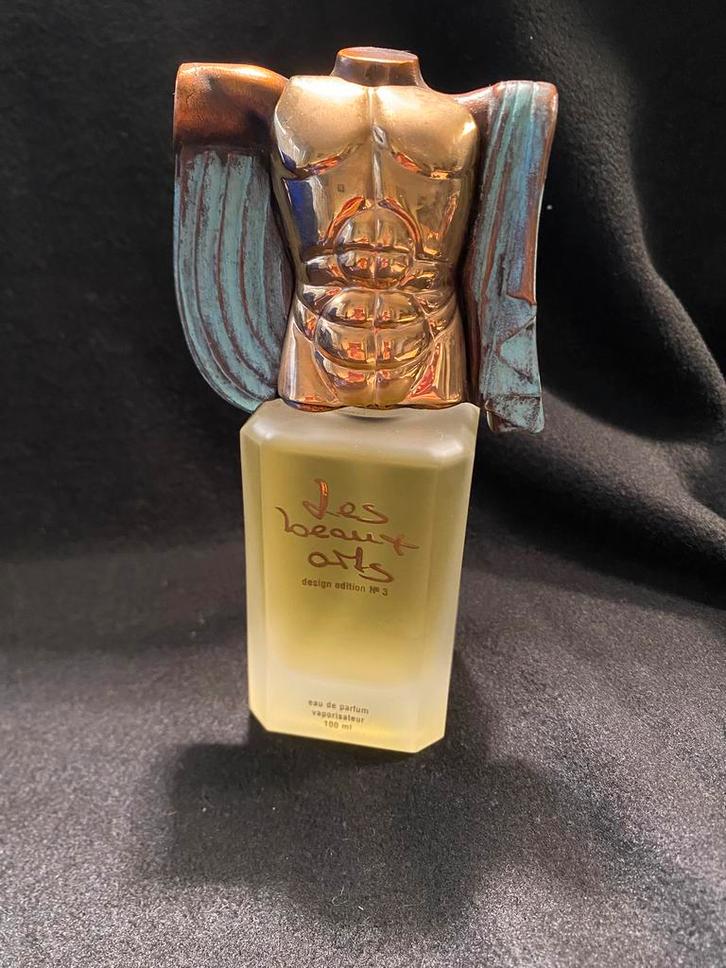 Les Beaux Arts Eros van Miguel Berrocal, Verzamelen, Parfumverzamelingen, Zo goed als nieuw, Parfumfles, Ophalen of Verzenden