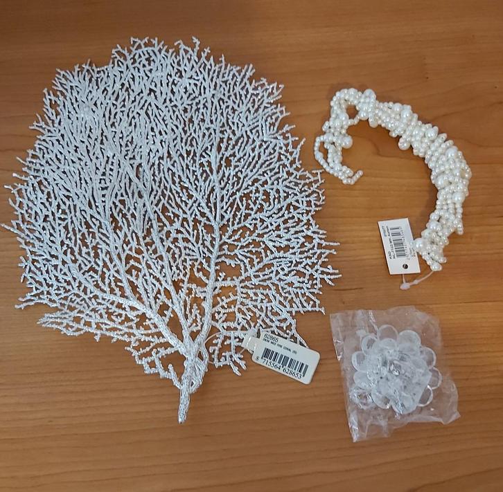 Leuk nieuw divers zilver glimmend decoratie materiaal (A), Huis en Inrichting, Woonaccessoires | Kunstplanten en Kunstbloemen