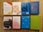 8 Verschillende Bijbels., Boeken, Ophalen of Verzenden, Zo goed als nieuw