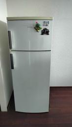 AEG Fridge with Refrigeration (Available 10th August), Witgoed en Apparatuur, Ophalen, Gebruikt, 100 tot 150 liter, Energieklasse A of zuiniger