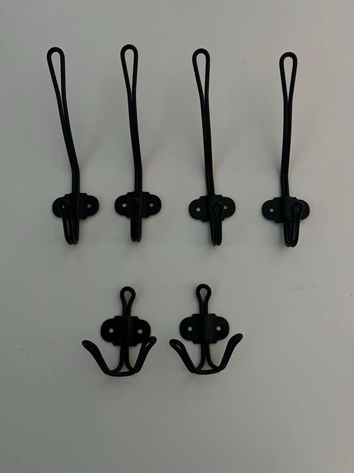 Zwarte Kledinghaken - Nieuw!, Huis en Inrichting, Woonaccessoires | Kapstokken, Nieuw, Wandhaken, Minder dan 100 cm, Metaal, Ophalen