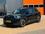 MINI Mini Aceman SE Classic M 54.2 kWh Panodak, Leer,, 12 maanden, Gebruikt, 295 min, Zwart