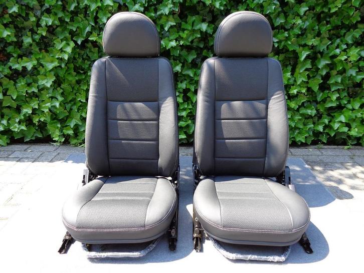LAND ROVER Defender- Originele half leder XS stoelen - NIEUW, Auto-onderdelen, Interieur en Bekleding, Land Rover, Nieuw, Ophalen of Verzenden