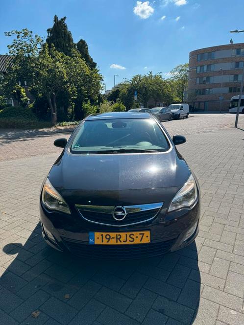 Opel Astra 1.4 Turbo 88KW 5D 2011 Zwart, Auto's, Opel, Particulier, Astra, ABS, Airbags, Airconditioning, Centrale vergrendeling