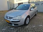 Volkswagen Golf 5 1.4 16V 2004 Grijs, Auto's, Volkswagen, 47 €/maand, Te koop, Zilver of Grijs, Geïmporteerd