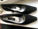 STUART WEITZMAN blauwe pumps in stof maat 41,5 hak 8,5 cm, Gedragen, Blauw, STUART WEITZMAN, Ophalen of Verzenden