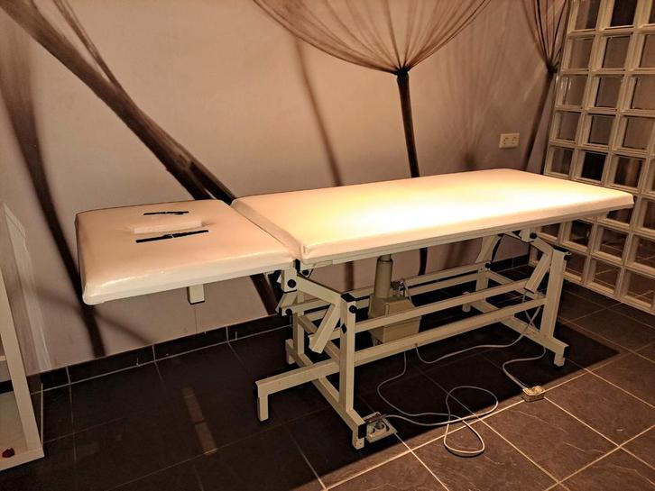 Elektrische Massagetafel, Sport en Fitness, Massageproducten, Gebruikt, Ophalen