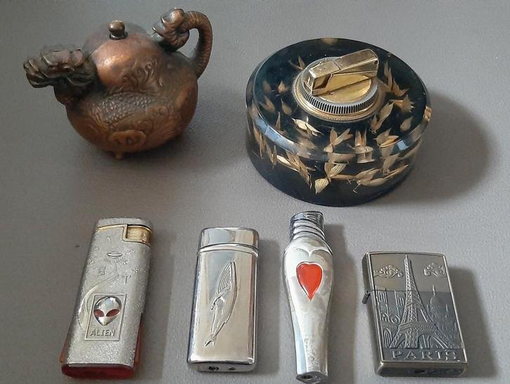 Aansteker 4x en tafelaansteker 2x, Verzamelen, Rookartikelen, Aanstekers en Luciferdoosjes, Gebruikt, Aansteker, Ophalen of Verzenden