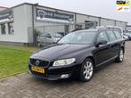 Volvo V70 2.0 D4 Summum AUTOMAAT|CRUISE|PDC|LEER|TREKHAAK, Zwart, Diesel, 22 km/l, USB