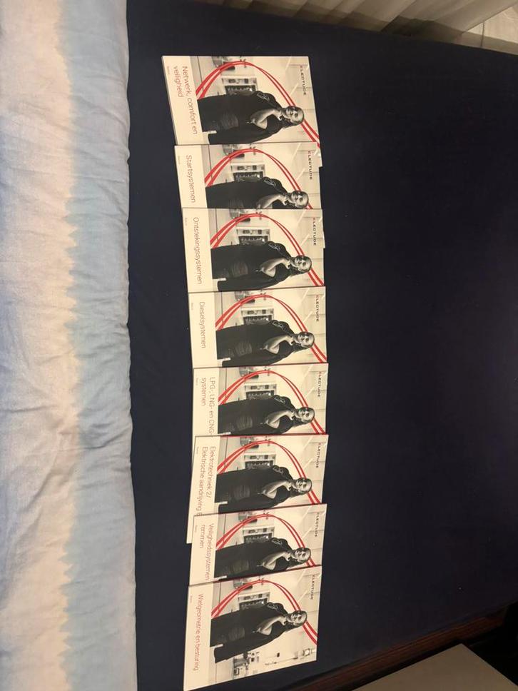 Electude leerboeken autotechniekus mbo niveau 2 leerjaar 2, Boeken, Schoolboeken, Nieuw, Overige vakken, Overige niveaus, Ophalen of Verzenden