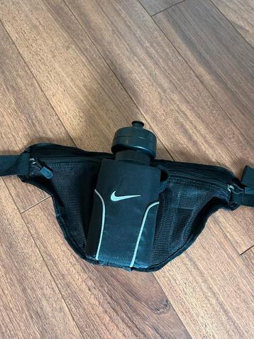 Nike Heuptas Hardlopen - Bidon & Rits beschikbaar voor biedingen