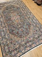 Vintage handgeknoopt perzisch tapijt kirman 248x150, 200 cm of meer, 100 tot 150 cm, Gebruikt, Rechthoekig