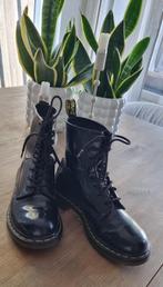 Dr. Martens zwart lak, 39, Ophalen of Verzenden, Zo goed als nieuw, Zwart